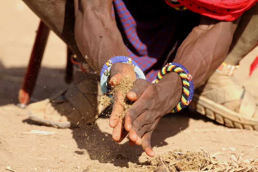 masai ,oheň, Kenya, Ammboseli